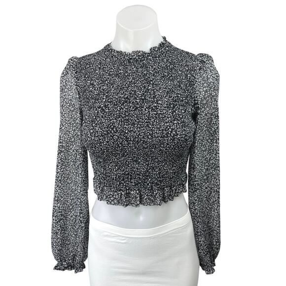 Aritzia Wilfred Tempest Black Floral Smocked Puff Sleeve Crop Top Blouse Sz 2XS - Picture 1 of 6